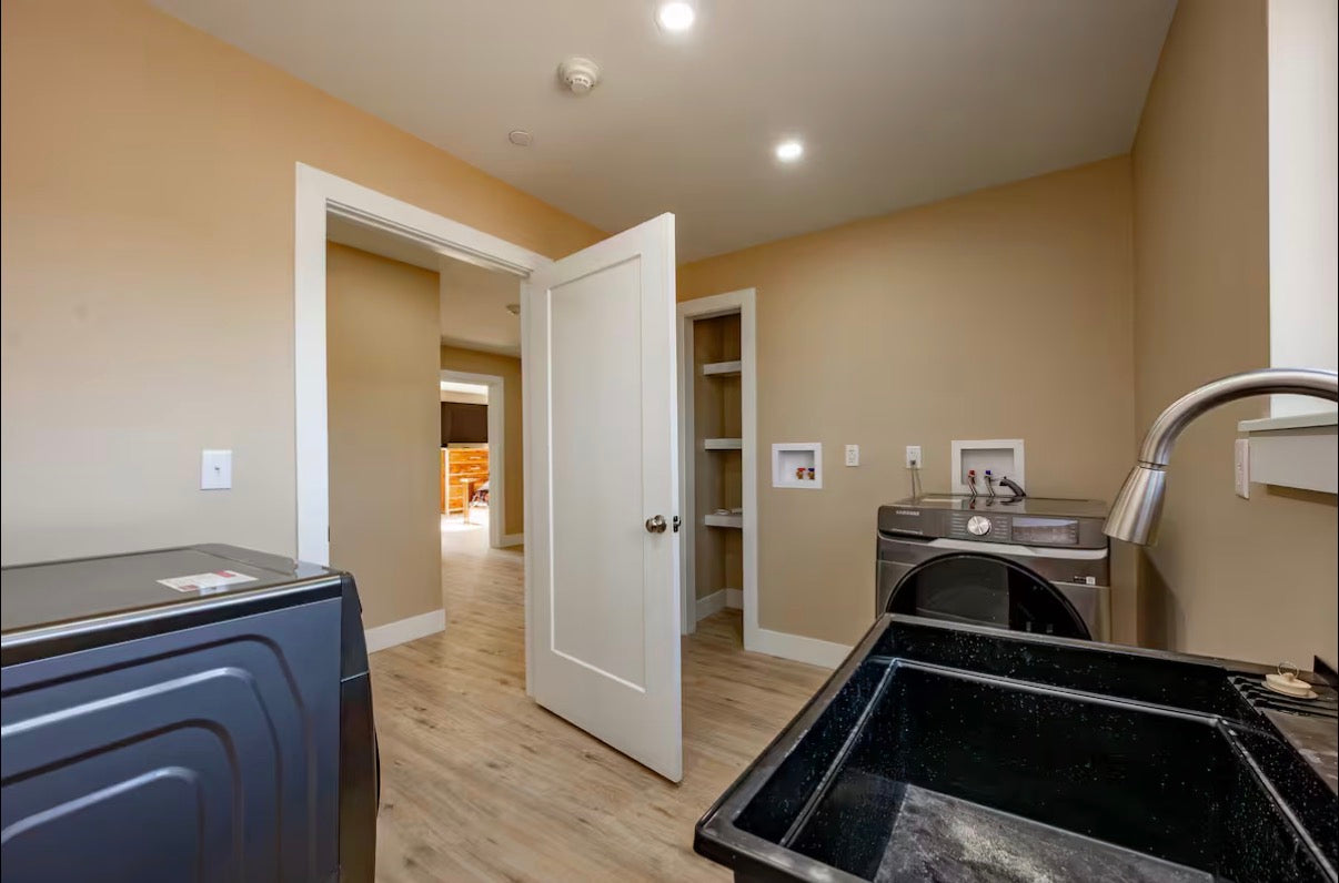 $800 Per Night Blue Ridge GA Property