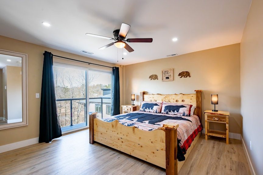 $800 Per Night Blue Ridge GA Property