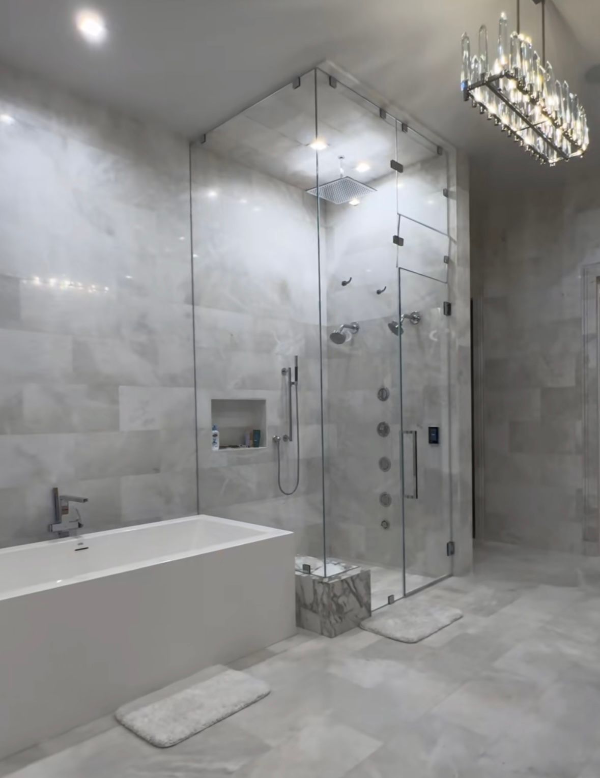 $700 Per Night Houston TX Property
