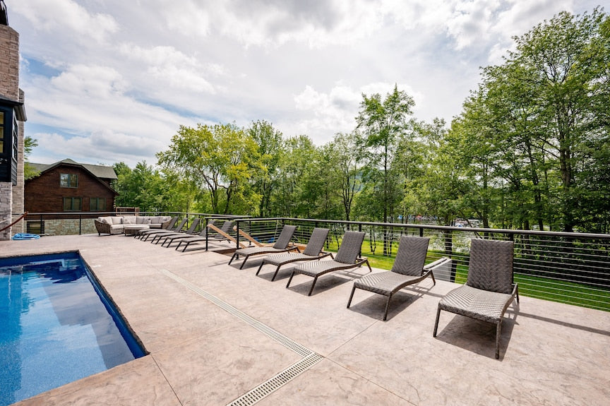 $800 Per Night Blue Ridge GA Property