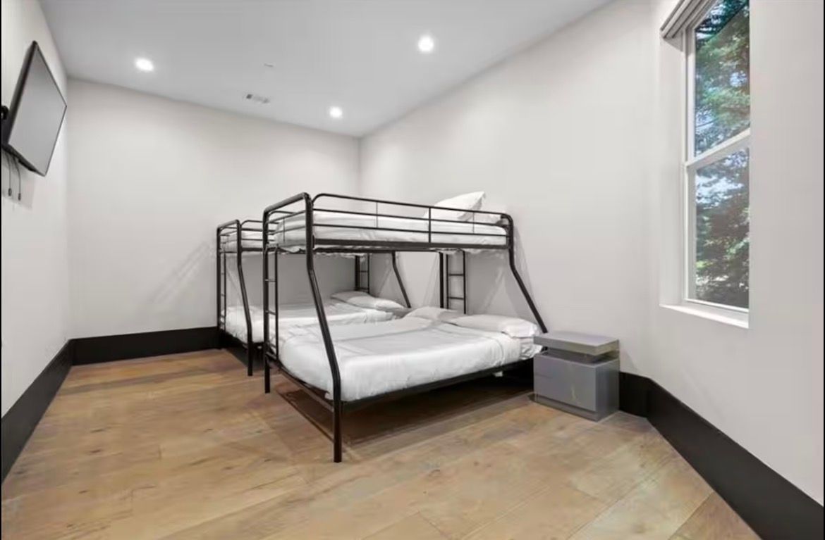 $600 Per Night Atlanta Property