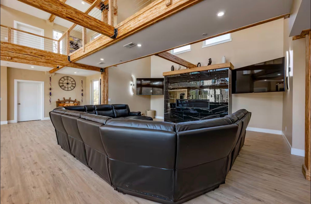$800 Per Night Blue Ridge GA Property